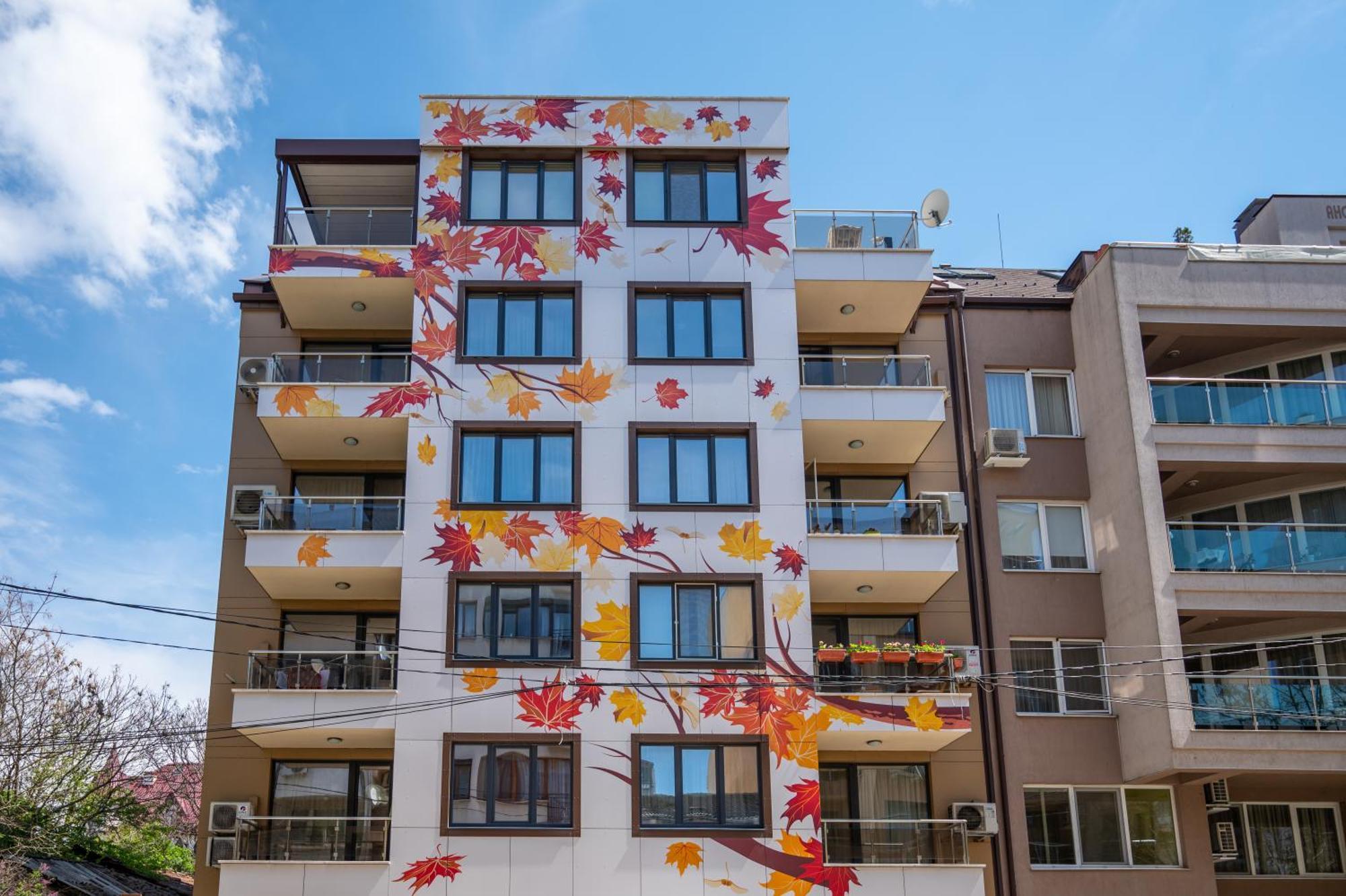 Colorful Studio With Balcony - Free Parking Apartment Sofia Exterior photo